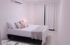 Cabo Frio Aluguel de Temporada Apartamento Inteiro Praia do Forte Centro Ótimo para famílias de até 6 pessoas - Foto 37