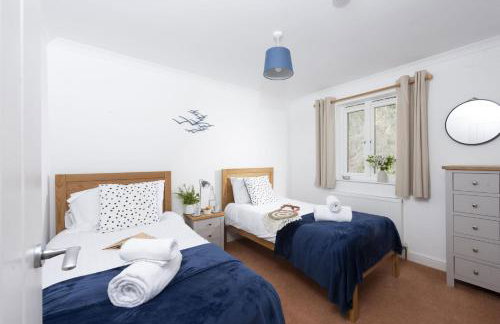 Waterfront House - Photo 33