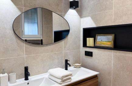 Maison Climatisée 5min Cité Terrasse et Parking AK - Foto 24