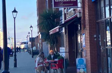 Swansea Bay, Marina, Swansea Arena, Beach & City - Foto 48