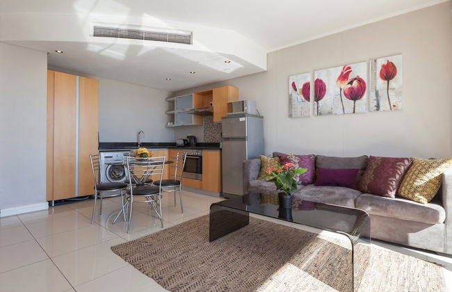 Rockwell Apartments by CTHA - Photo 47