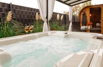 Spa Cottage Serenity Chalet - Photo 1