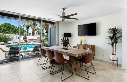 Sunsplash Retreat - Pool with Mountain Views - Foto 24