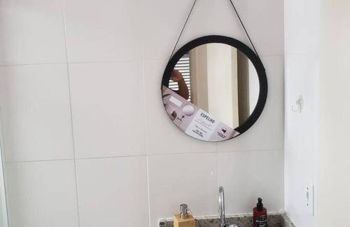 Apto no Jd Indaiá com piscina a 300m da praia - Foto 18