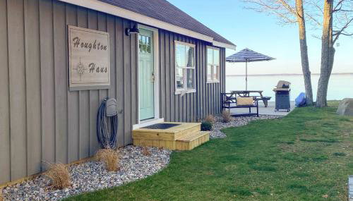 Charming Modern Cottage on Houghton Lake! - Foto 3