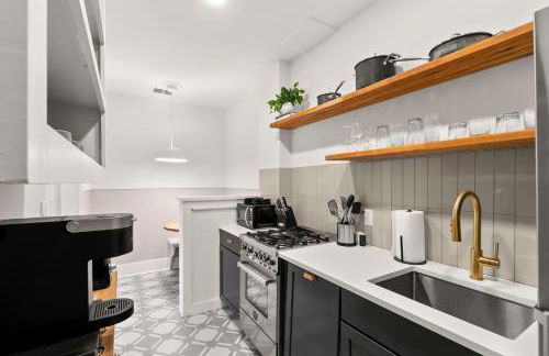 Soho Siesta Stunning Soho Apt w Private Balcony - Foto 9