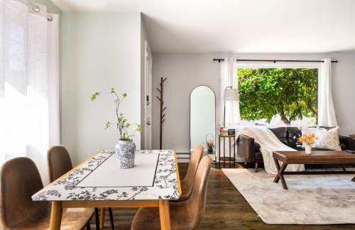 Vintage Charm 3BR Home w Yard Pets Welcome - Foto 13