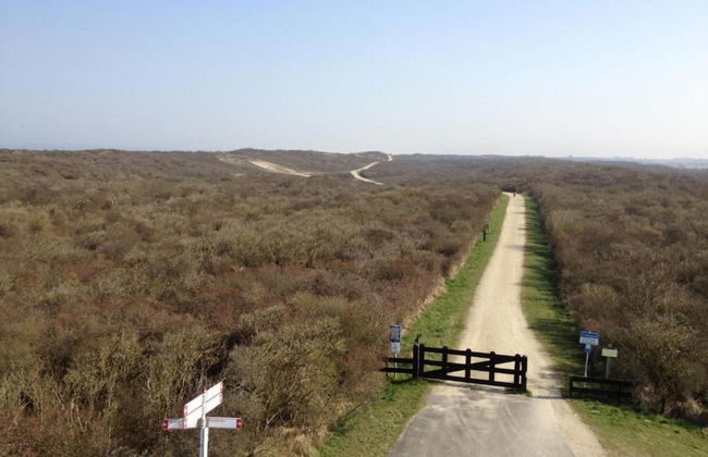 Detached Single Story Holiday Home Near the Sea - Photo 34