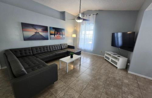 Central Location Lakeview Pool Villa near Disney - Foto 5