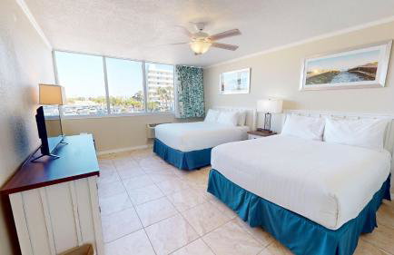 Ocean Landings Resort Cocoa Beach Port Canaveral - Photo 4