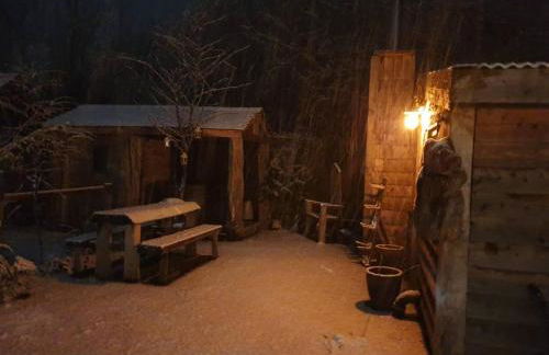 Sutton Coldfield 2-Bed Caravan Parking & Bar-B-Q - Foto 14