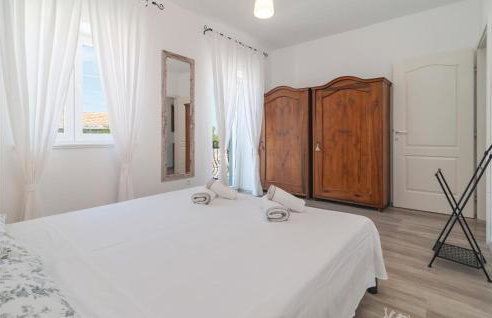 Stunning Home In Primosten With Kitchen - Photo 15