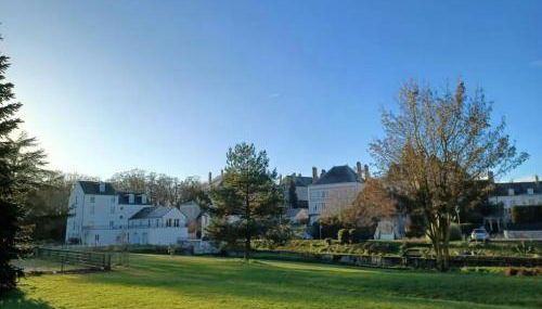 Superbe 2 pièces refait à neuf idéalement situé - Photo 3