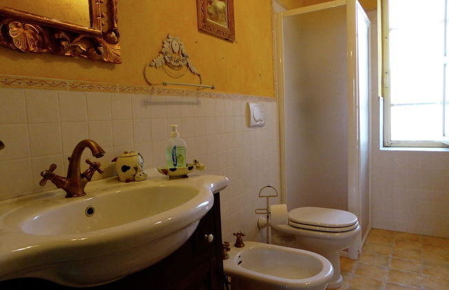 Tranquil Villa in San Romano di Garfagnana with Hot Tub - Foto 21