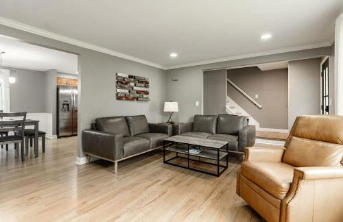 Amazing Pool & Walk to the Park - Foto 29