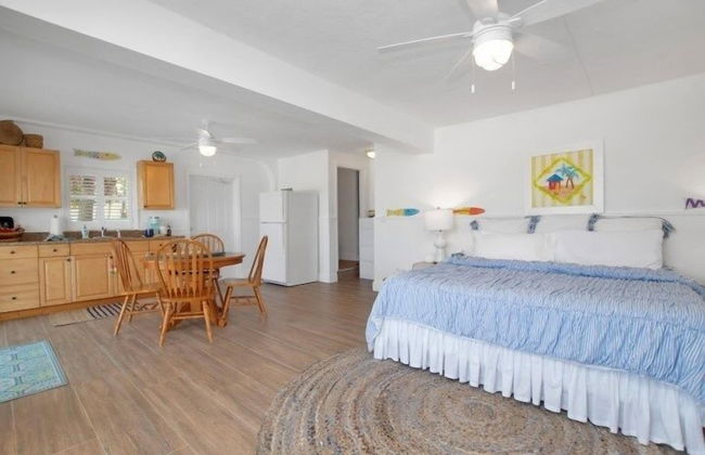 Waterfront Home With Swimming Pool 4 Bedroom Home by RedAwning - Foto 5