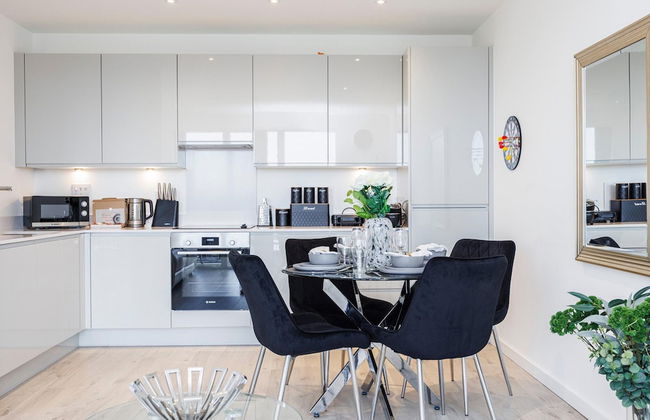 Newly Built 2 Bed Apartment By London City Airport - Foto 29