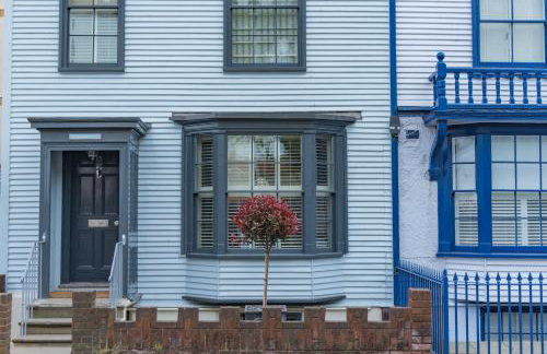 The Beach House at Sandgate by Bloom Stays - Foto 29