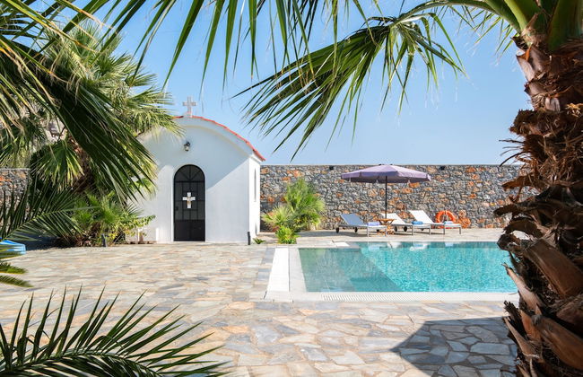 Madia Villa - Photo 17