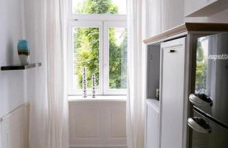 BELLA - Business&Family - 2 Zimmer direkt neben Schloß, Parkplatz, SmartTV, Netflix, Waschmaschine, 24h Checkin, 71qm, Kingsizebett, Hotelbettwäsche - Foto 28