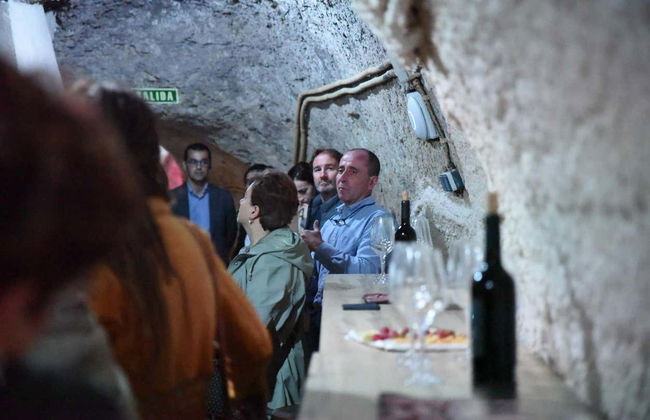 Visite de la Bodega Tovar - Photo 8