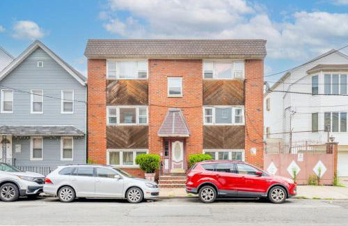 Modern 2BR 8 mins to Penn Station with WiFi Laundry - Foto 20