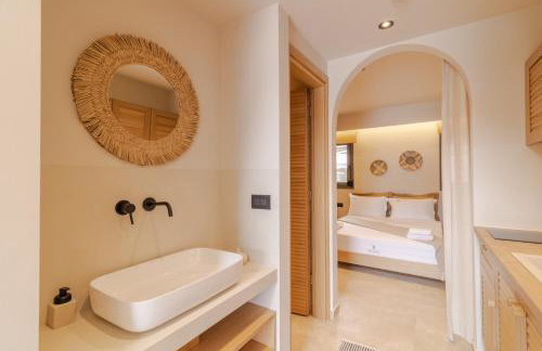 ADORNO PRIVATE SUITES Only Adults & Kids 12 Plus - Photo 31