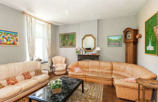 Spacious Holiday Home With Garden - Foto 1