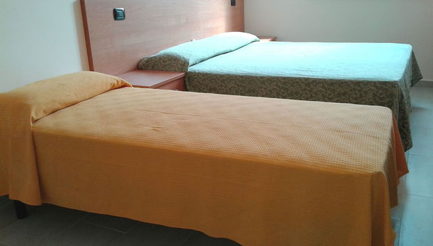 Friendship Place - Photo 4, Chambre