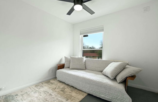 4 Bedroom Near Soco With a Private Pool & Sauna - Photo 15