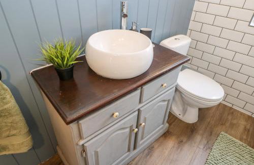 19 The Village - Photo 24