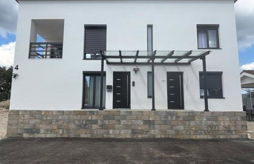 Ferienwohnung Mina - Photo 1