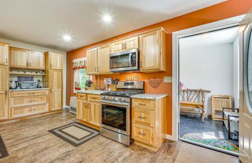 Wilmington Retreat Near Trails, Skiing and Festivals - Photo 7