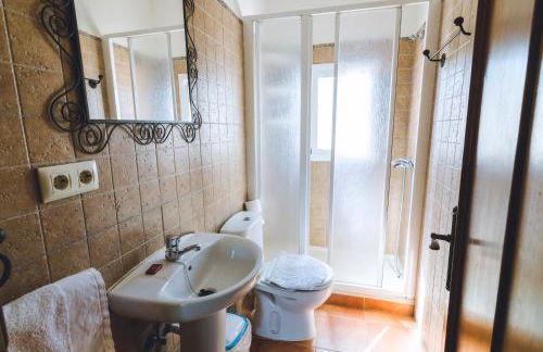 El Rancho - Photo 29