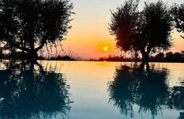 PODERE TORRICELLE 69B Pancole Gr, seaview infinity pool, jacuzzi, sauna, exclusive villa with 2 bedrooms for 4 - If you total 5 or 6 people there is an independent suite in main villa with private ensuite bathroom, kitchenette and garden dining area - Foto 40