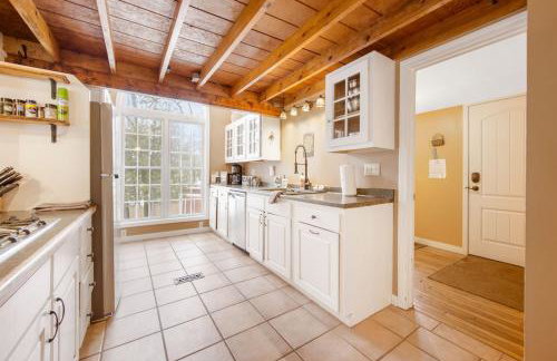 Lake Front-Spa Tub-Fire Pit-Full Kitchen-Canoe - Foto 45