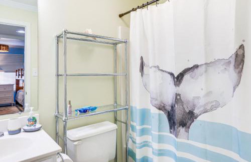 Marina Views, Walk to Beach: Atlantic Beach Condo! - Foto 18