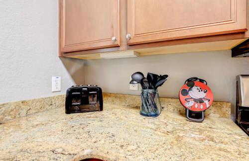 Sweet Getaway! Luxury Gated Resort & Lazy River - Foto 11