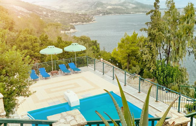 Villas Cavo Marathia - Photo 34