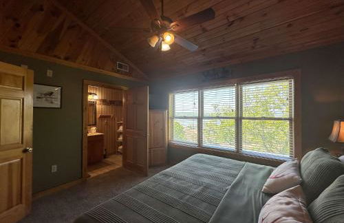 5 BDR for 20 with Hot Tub Pool Table & Lake View - Foto 36