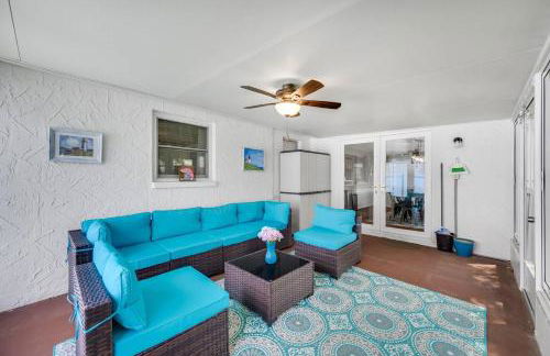 Beautiful & Cozy Home on a Canal in Hudson, FL! - Foto 34