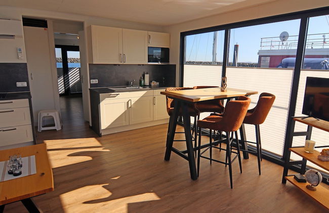 Hausboot in Boltenhagen - Photo 10