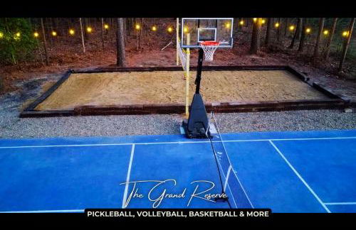 LUX,Hot Tub,ATV,Hiking,Pickleball,Firepit,Arcade - Foto 62