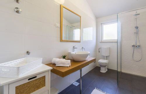 Traumhafte Villa mit Privatpool, Tischtennis, Babybett, Hundefreundlich - Photo 22