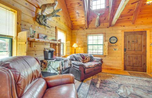 Secluded Oakland Cabin with Private Yard! - Foto 5