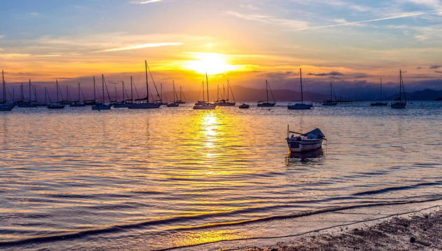 Ônibus turístico por Florianópolis ao entardecer - Foto 4
