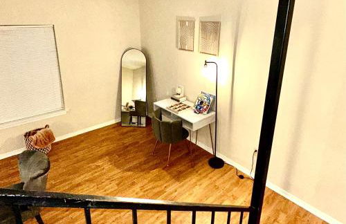 Spring Getaway 5 minutes from Hospitals - Foto 7