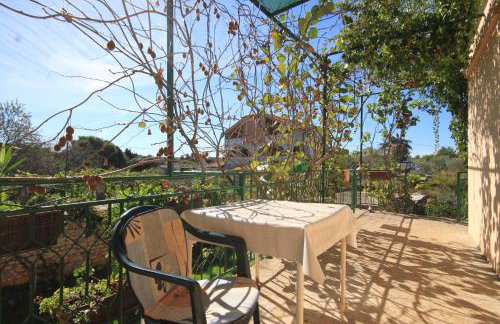 Apartments with a parking space Ugljan - 8416 - Foto 23