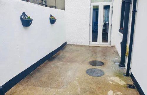 Haven House - Photo 8