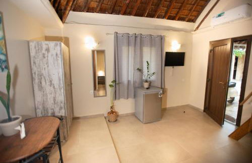 Lava Beach Suites - Foto 32